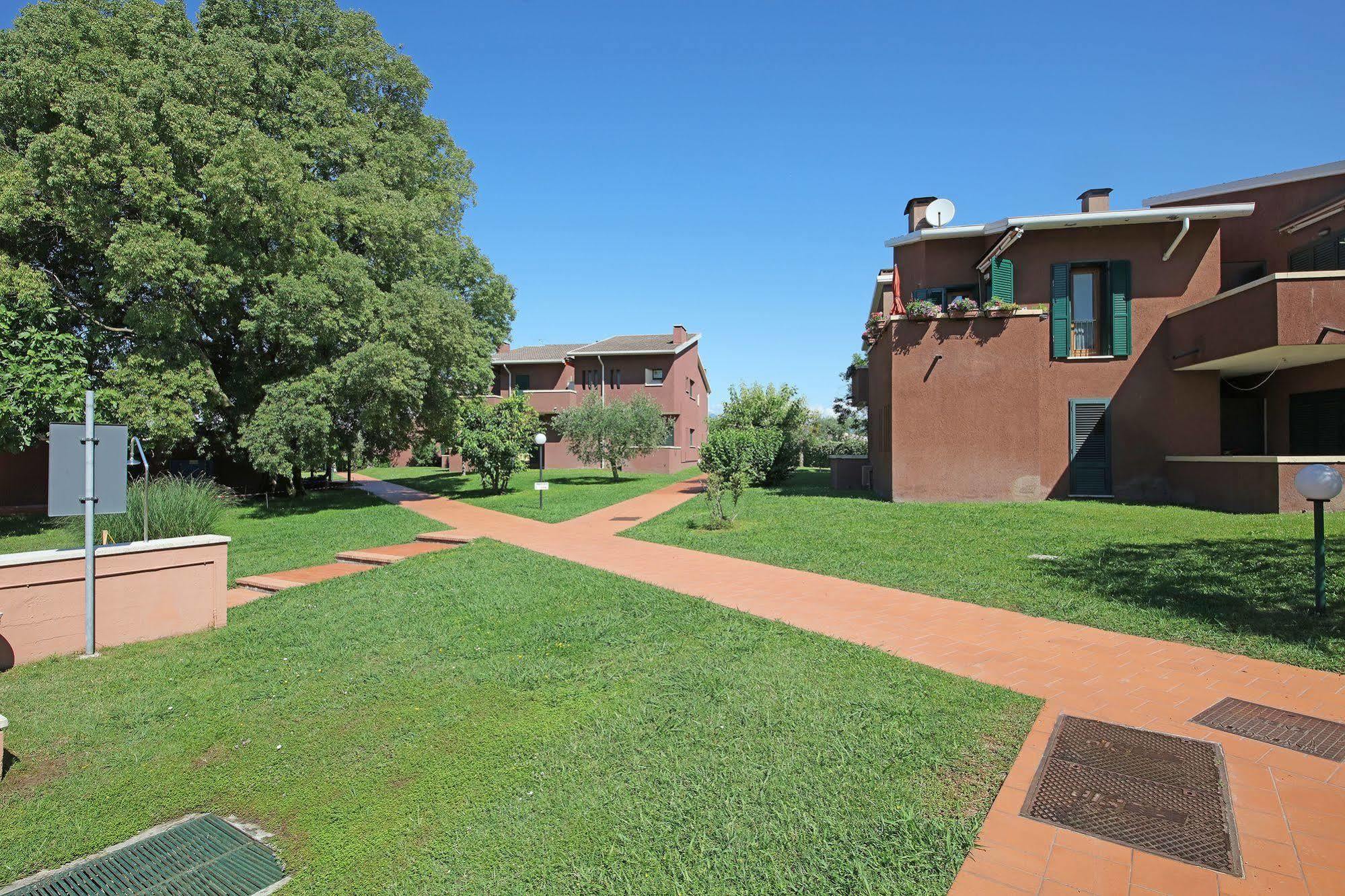 Appartamenti Casetto Bardolino Bagian luar foto